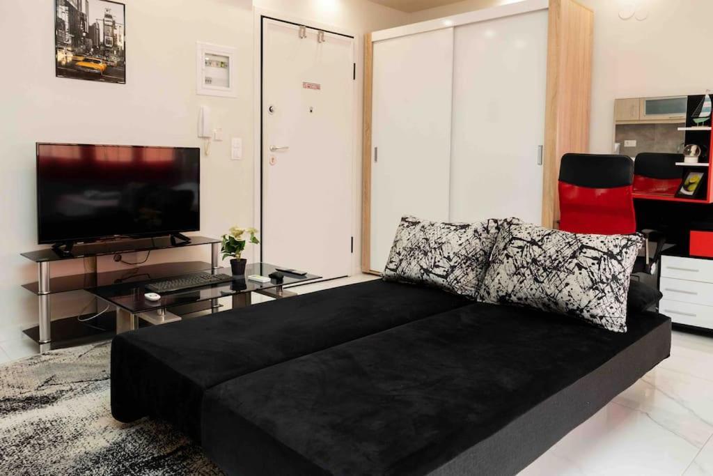 Luxury Studio In Downtown Thessaloniki Exterior photo