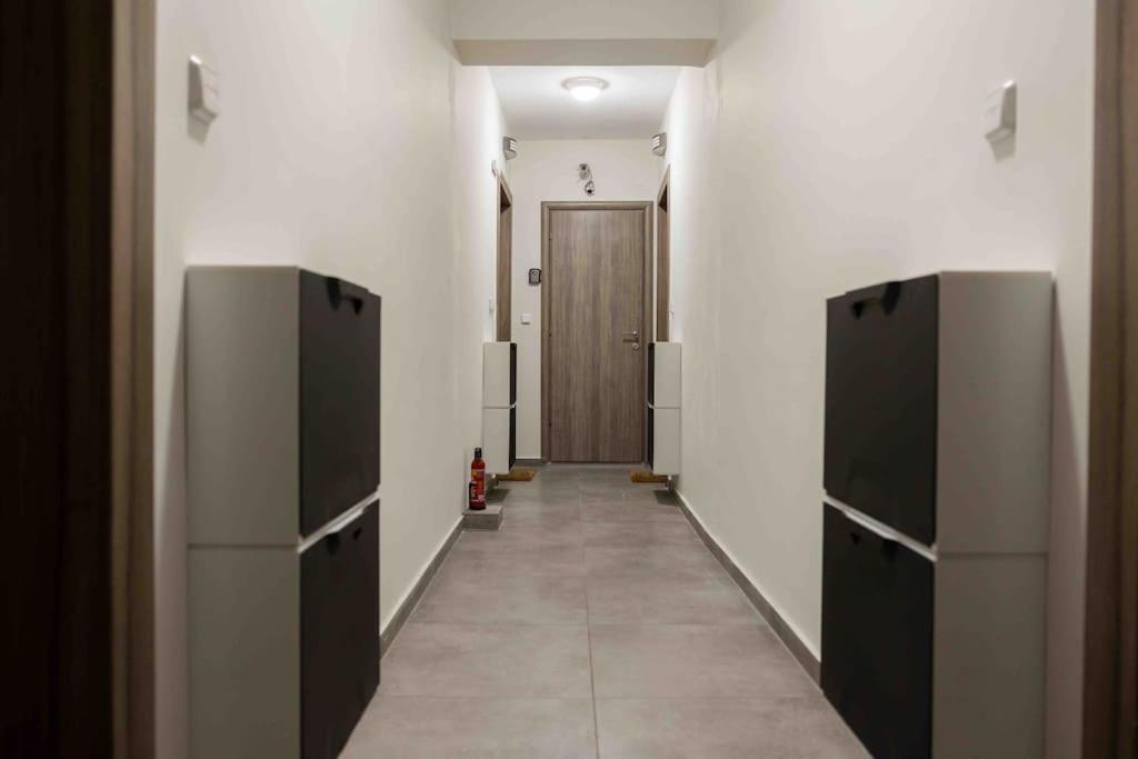 Luxury Studio In Downtown Thessaloniki Exterior photo